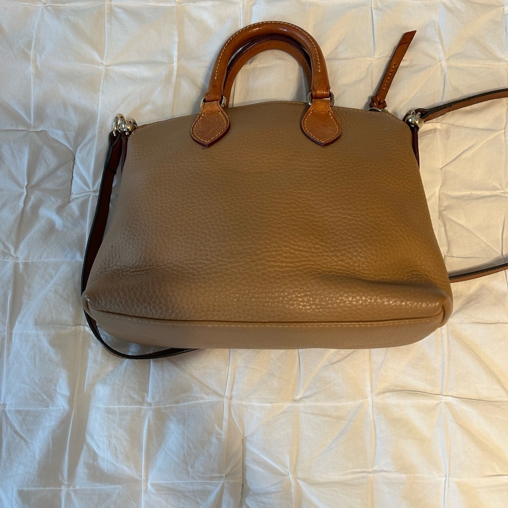 Dooney & Bourke Pebble Grain Small Zip Satchel Tan Leather w/ Strap - Picture 3 of 14